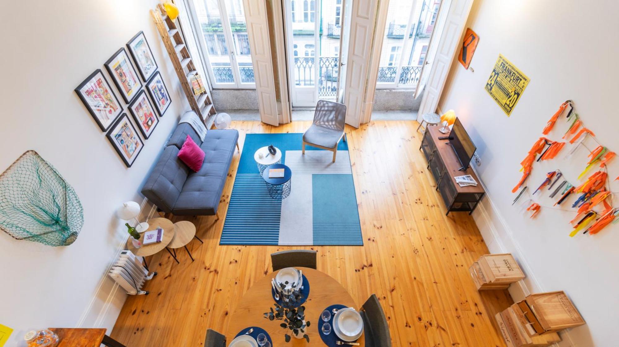 Eccentric Mouzinho Mezzanine By Lovelystay Porto Luaran gambar
